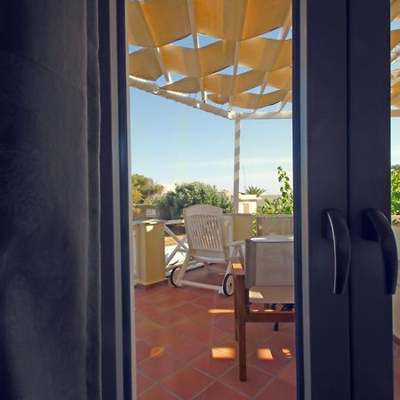 Emilia Luxury Apartments Megas Gialos - Nites Екстер'єр фото
