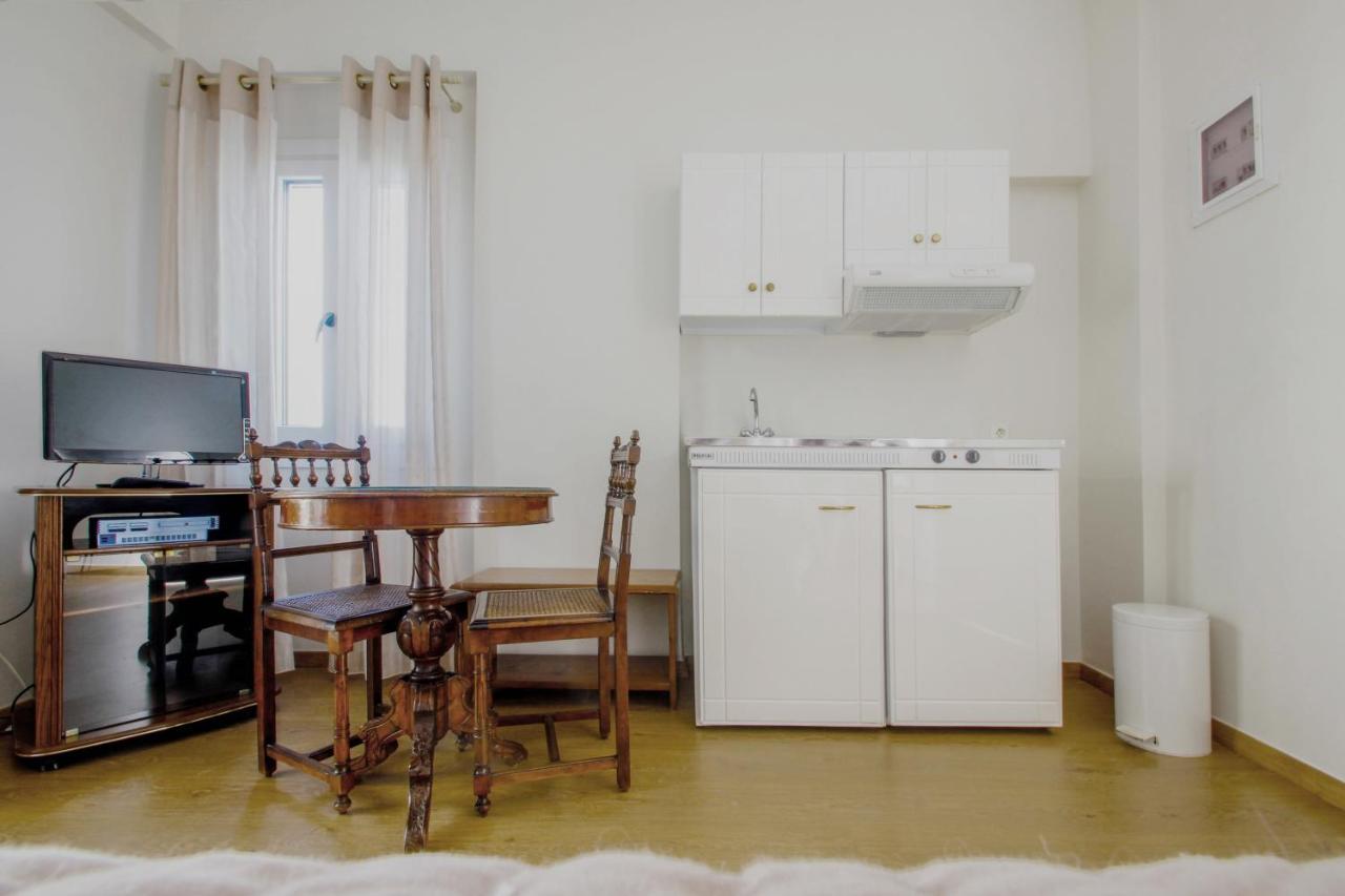 Emilia Luxury Apartments Megas Gialos - Nites Екстер'єр фото